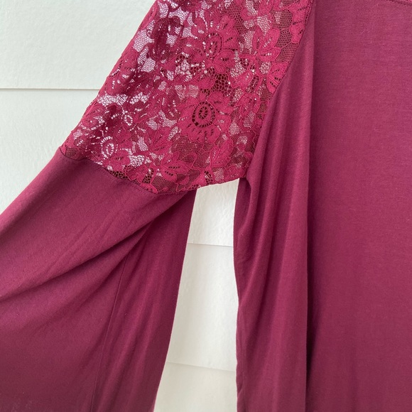 Torrid Lace Inset Bell Sleeve Top 3X Maroon - Picture 5 of 9
